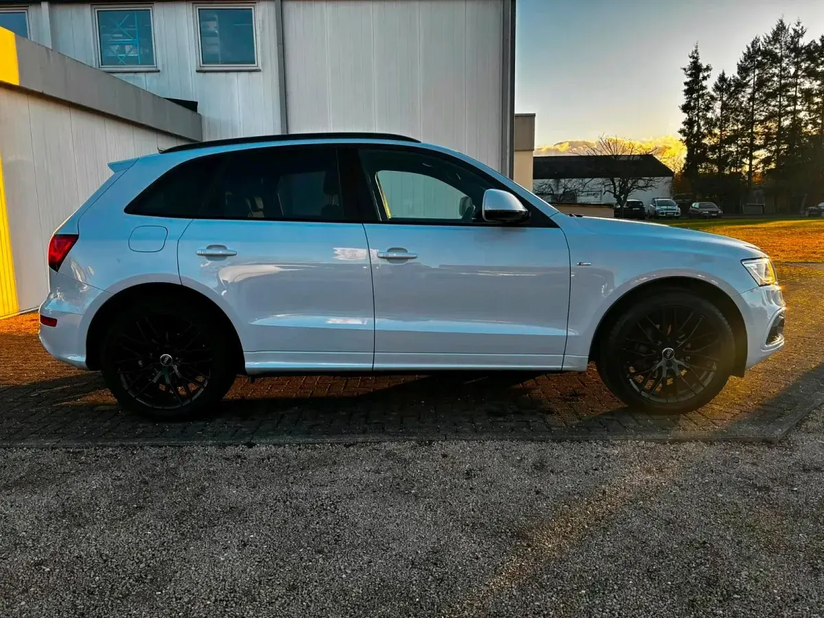 Gebraucht Audi Q5 S-Line 150 PS (110 kW) 2016 Grau SUV