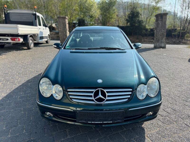 Grün Gebraucht 2003 Mercedes 320 Coupé | 5.699 € (Superpreis) - Bild 1/4