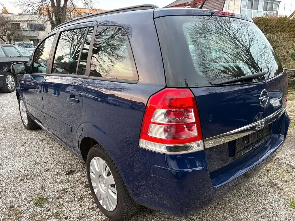 Gebraucht Opel Zafira Family 150 PS (110 kW) 2012 Blau Van / Kleinbus