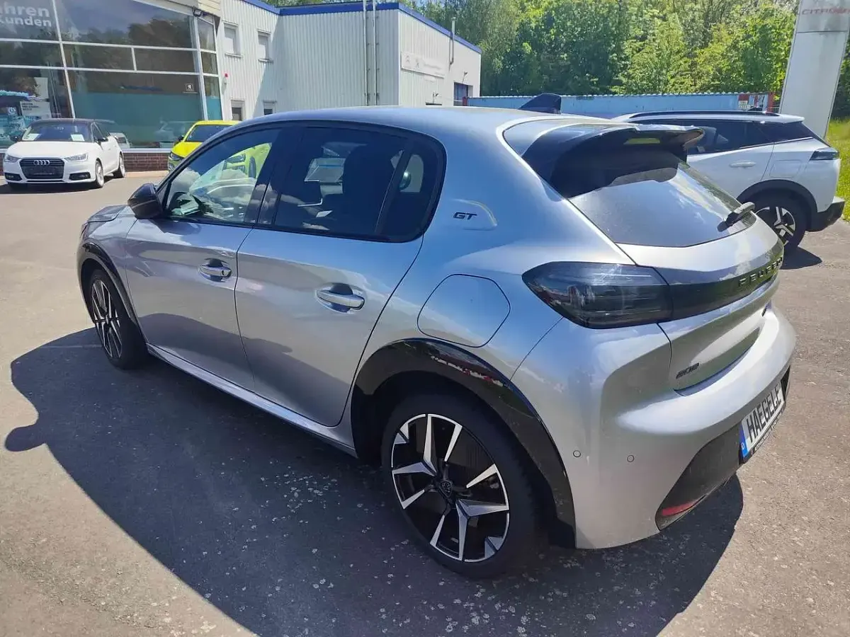 Gebraucht Peugeot 208 GT 136 PS (100 kW) 2024 Grau Kleinwagen