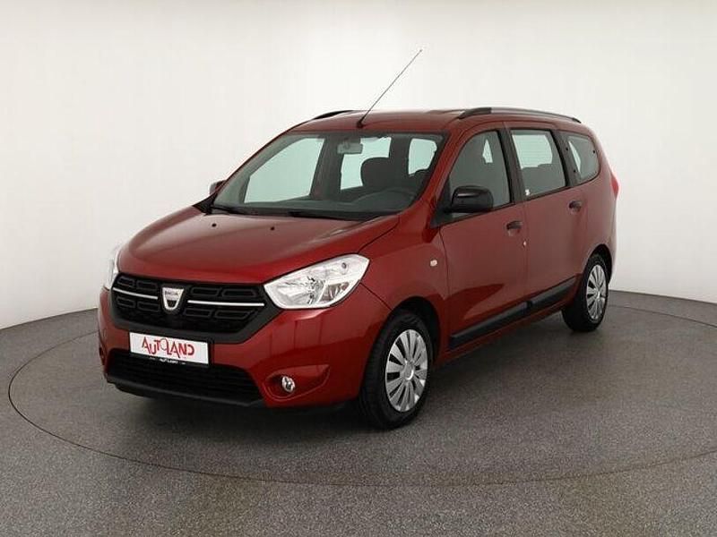 Rot Gebraucht 2020 Dacia Lodgy Comfort Van / Kleinbus | 15.890 € (Teuer) - Bild 1/4