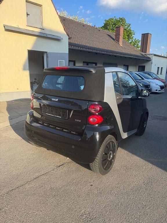 Używany Smart ForTwo Cabrio 71 KM (52 kW) 2011 Czarny Kabriolet