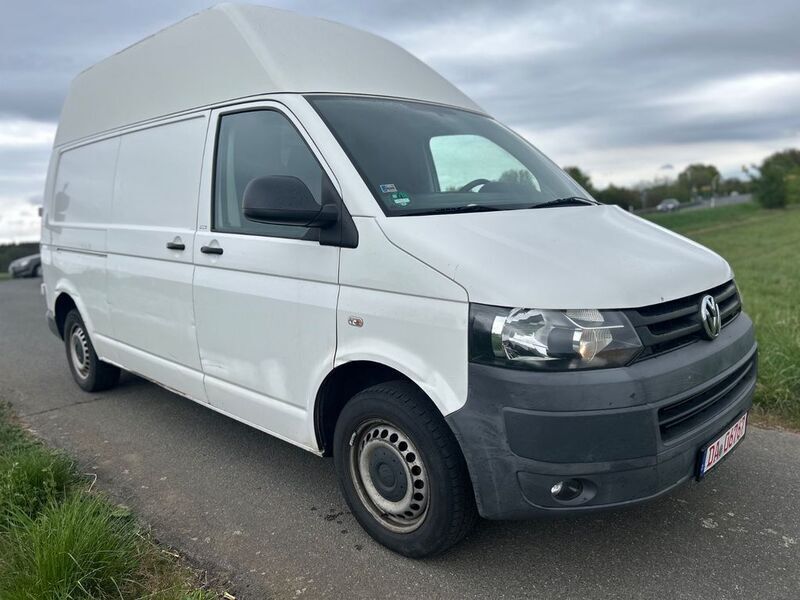 Weiß Gebraucht 2012 VW T5 Van | 8.999 € - Bild 1/4