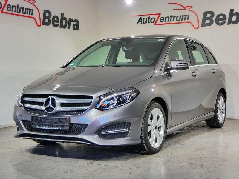 Usata Mercedes B220 Edition 184 CV (135 kW) 2018 Grigio Monovolume