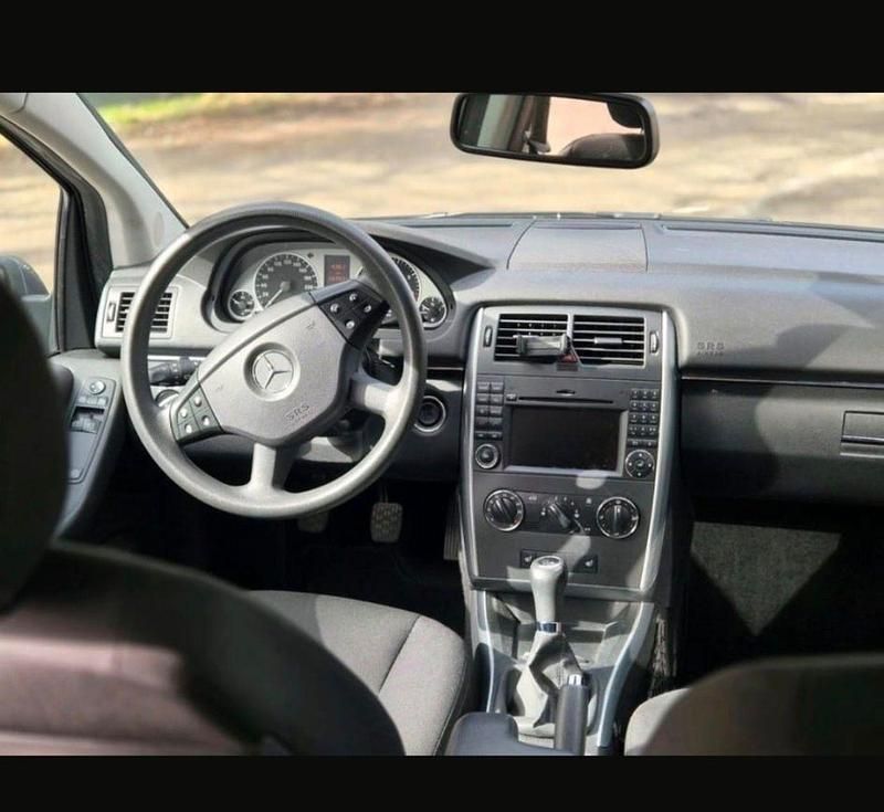 Gebraucht Mercedes B150 95 PS (69 kW) 2008 Van / Kleinbus