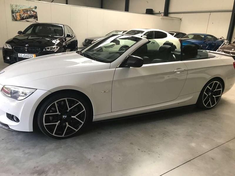 Gebraucht BMW 335 Cabriolet Exclusive 306 PS (225 kW) 2012 Weiß Cabrio