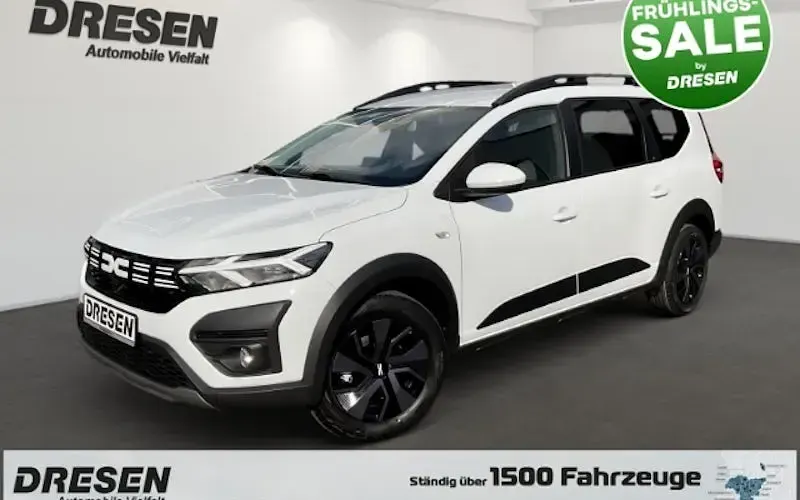 Neu Dacia Jogger Expression 141 PS (103 kW) 2025 Weiß Van / Kleinbus