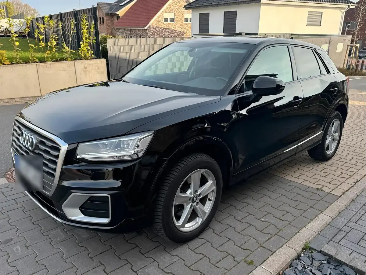 Gebraucht Audi Q2 190 PS (139 kW) 2019 Schwarz SUV