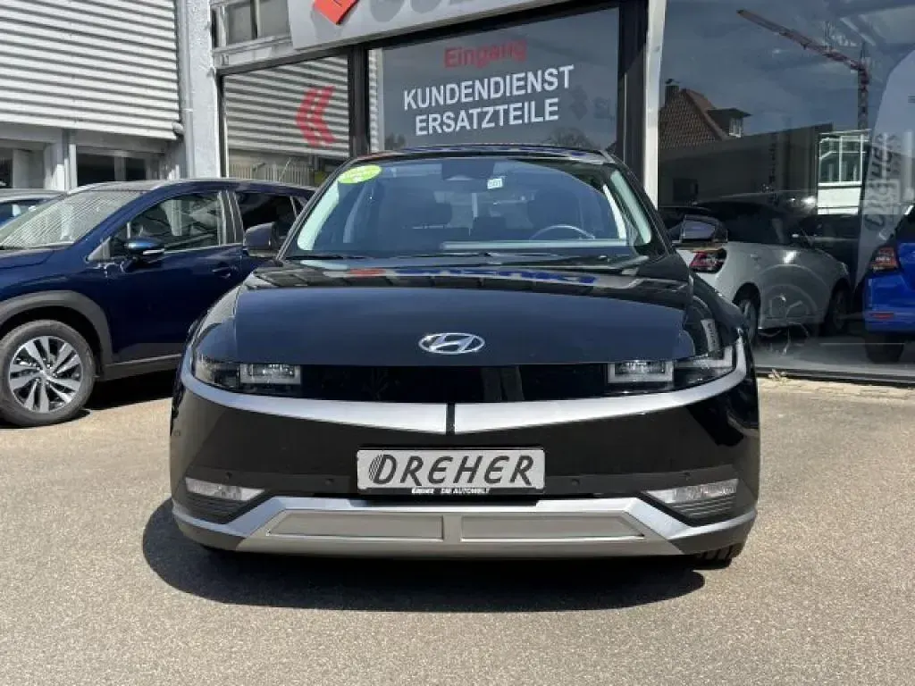 Gebraucht Hyundai Ioniq 5 125 kW (170 PS) 2024 Abyss black / mic (metallic) SUV