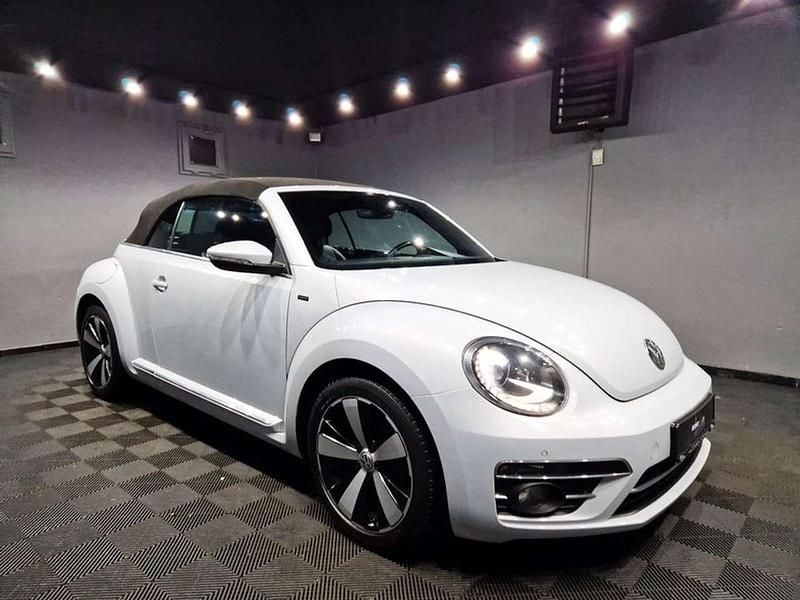 Gebraucht VW Beetle Allstar 105 PS (77 kW) 2017 White silver Kleinwagen