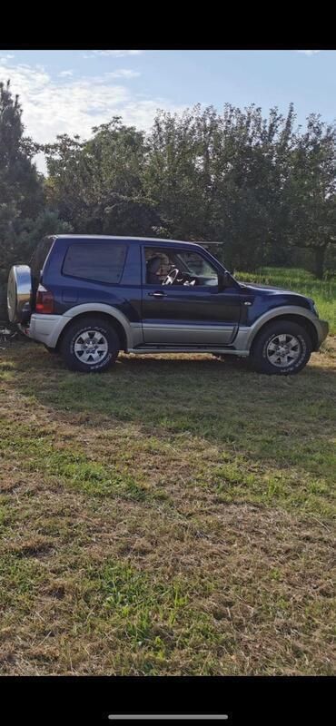 Blau Gebraucht 2003 Mitsubishi Pajero SUV | 10.000 € (Fairer Preis) - Bild 1/4