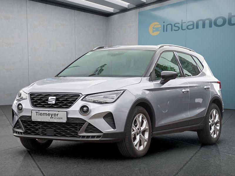 Silber Gebraucht 2023 Seat Arona FR SUV | 16.099 € (Guter Preis) - Bild 1/4