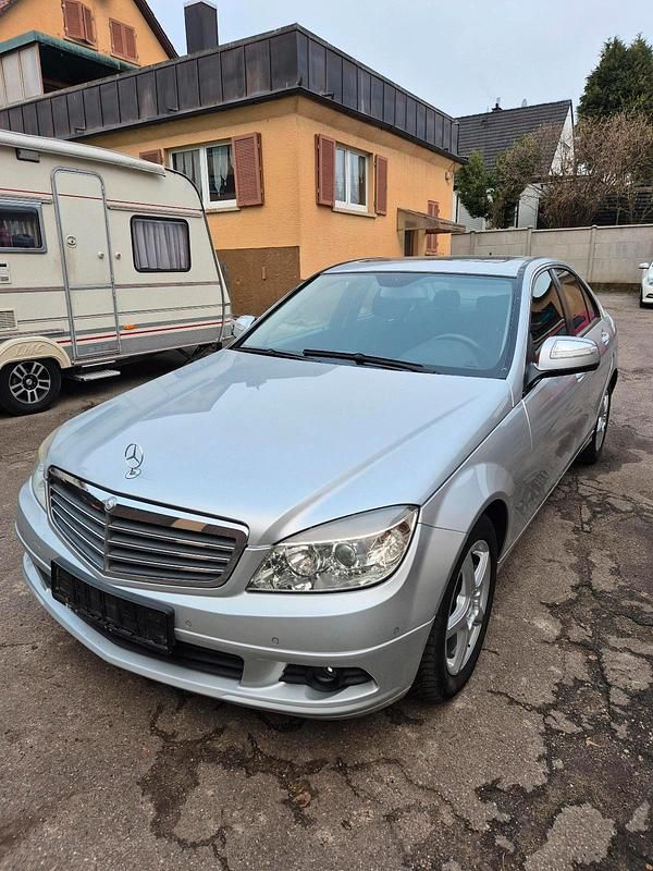 Silber Gebraucht 2007 Mercedes C180 Limousine | 5.700 € (Guter Preis) - Bild 1/4