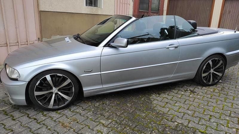 Gebraucht BMW 330 Cabriolet 231 PS (169 kW) 2002 Silber Cabrio