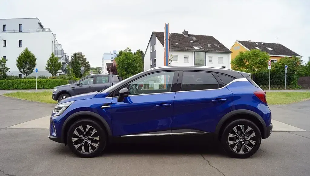 Gebraucht Renault Captur Techno 140 PS (102 kW) 2023 Blau SUV