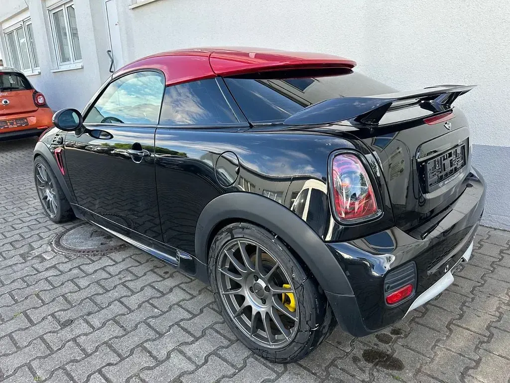 Gebraucht Mini John Cooper Works Coupé 211 PS (155 kW) 2011 Midnight black Coupé