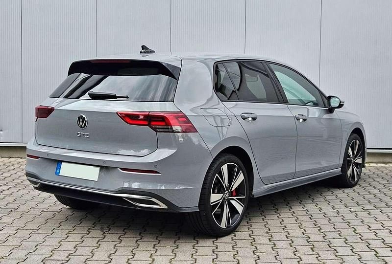 Gebraucht VW Golf VIII GTE 245 PS (180 kW) 2021 Mondsteingrau Limousine