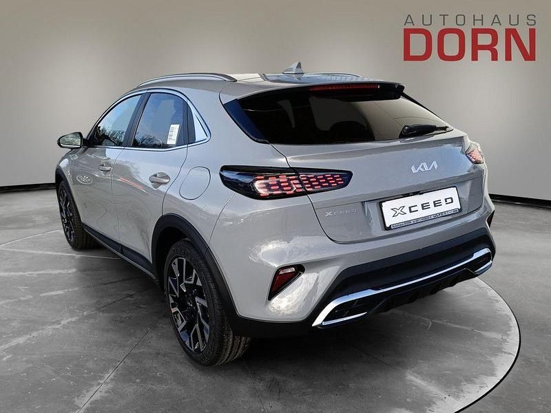 Neu Kia XCeed 150 PS (110 kW) 2026 Wolf grey SUV