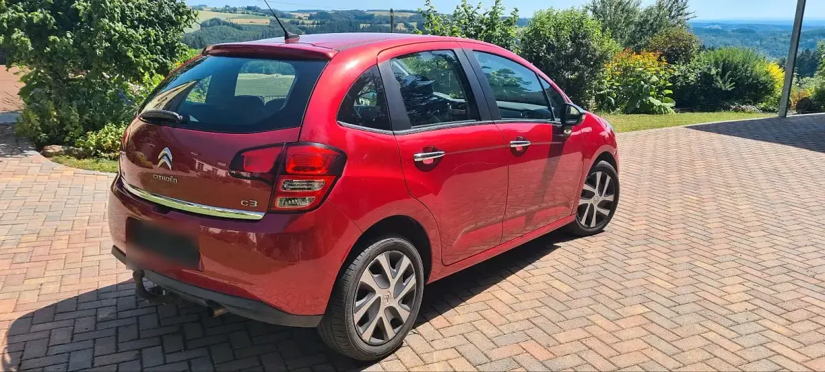 Gebraucht Citroën C3 68 PS (50 kW) 2012 Rot Kleinwagen