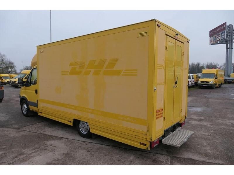 Gebraucht Iveco Daily 106 PS (77 kW) 2012 Gelb Van