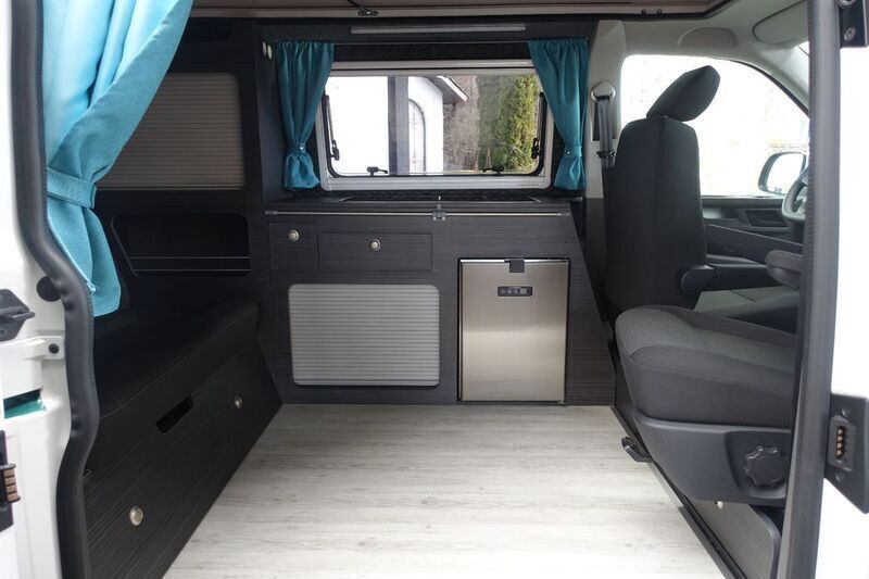 Gebraucht VW T6.1 110 PS (80 kW) 2020 Silber Van