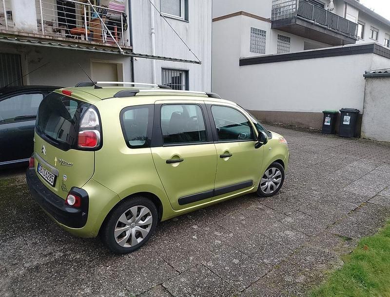 Gebraucht Citroën C3 95 PS (69 kW) 2011 Grün Van / Kleinbus