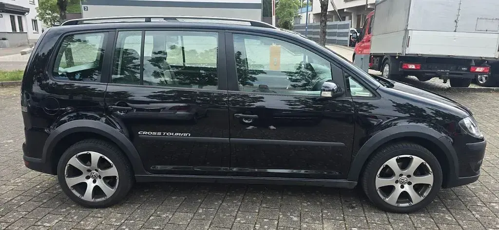 Gebraucht VW Touran Cross 105 PS (77 kW) 2007 Schwarz Van / Kleinbus