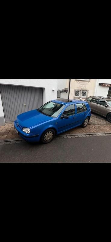 Brugt VW Golf III 102 HK (75 kW) 1997 Blå Sedan