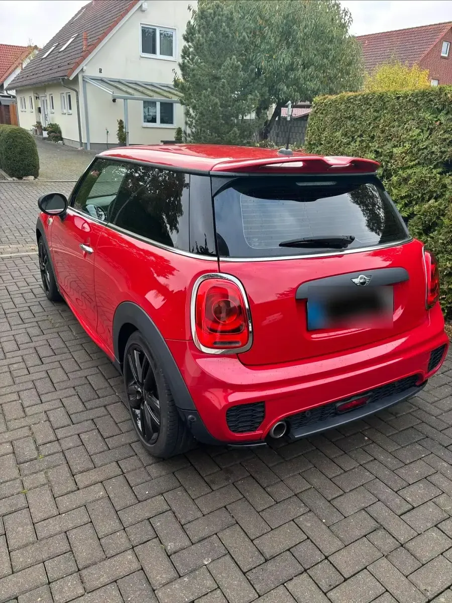 Gebraucht Mini John Cooper Works 102 PS (75 kW) 2018 Rot Kleinwagen