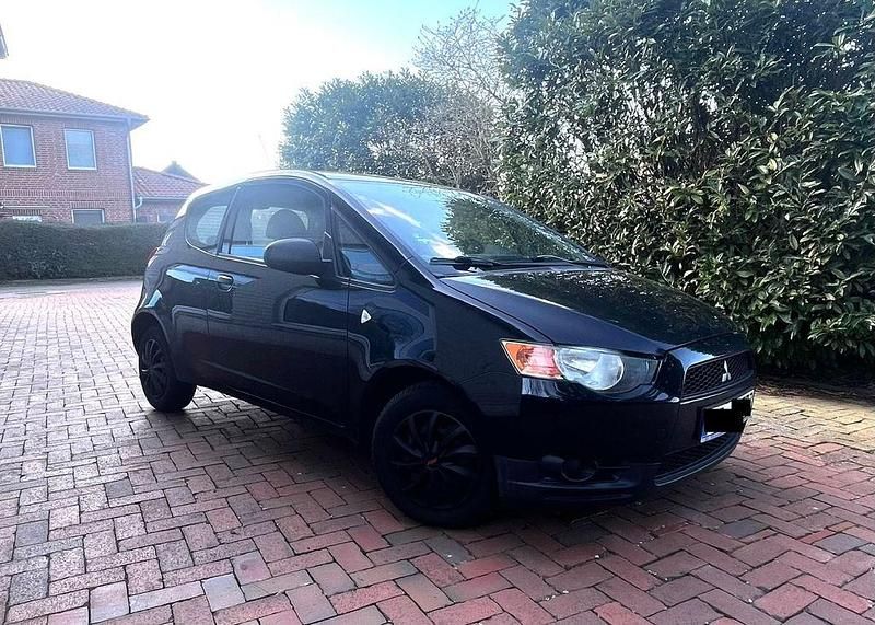 Gebraucht Mitsubishi Colt 95 PS (69 kW) 2008 Schwarz Limousine