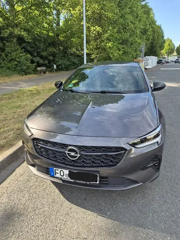 Gebraucht Opel Insignia Sport 174 PS (127 kW) 2022 Grau Limousine