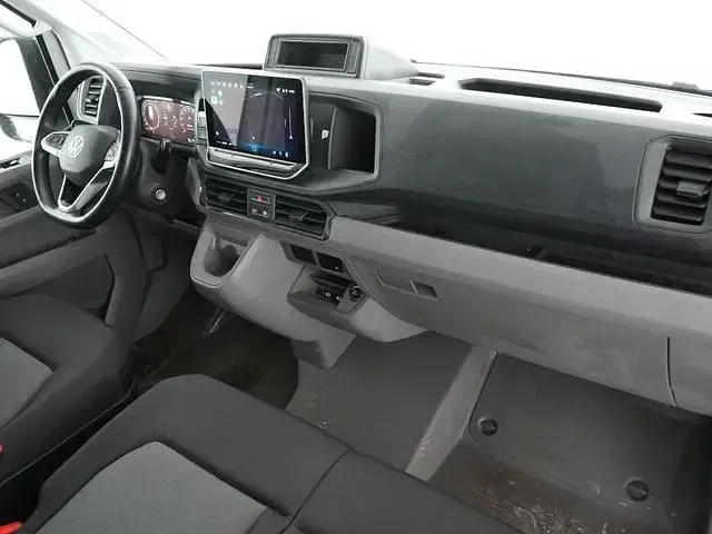 Gebraucht VW Crafter 177 PS (130 kW) 2025 Weißkeine angabe Van