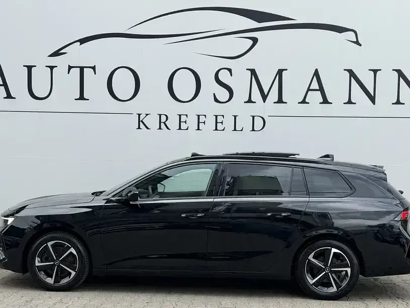 Gebraucht Opel Astra 131 PS (96 kW) 2025 Lackierung schwarz perla nera/ Kleinwagen