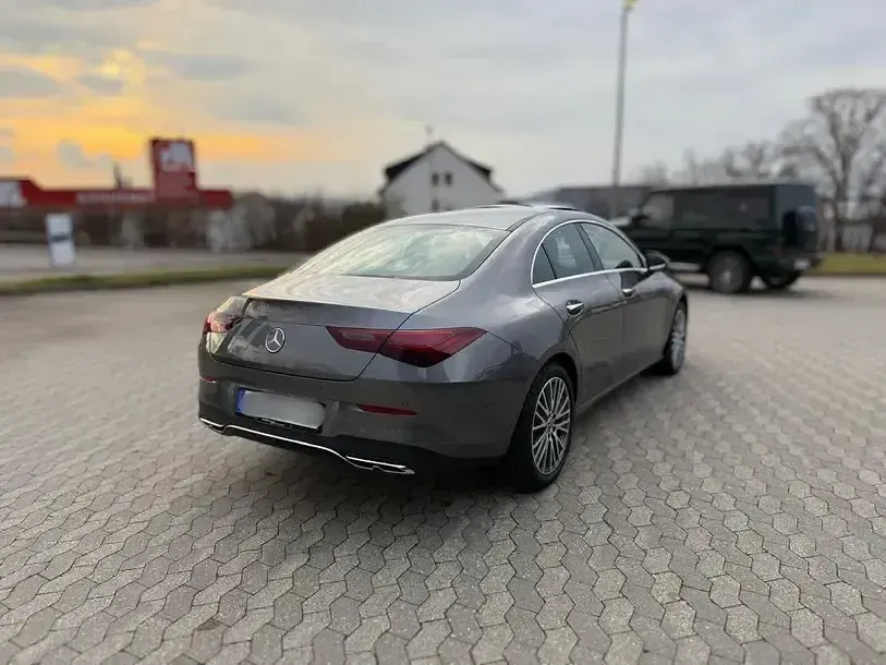 Gebraucht Mercedes CLA200 Progressive 163 PS (119 kW) 2025 Andere Coupé