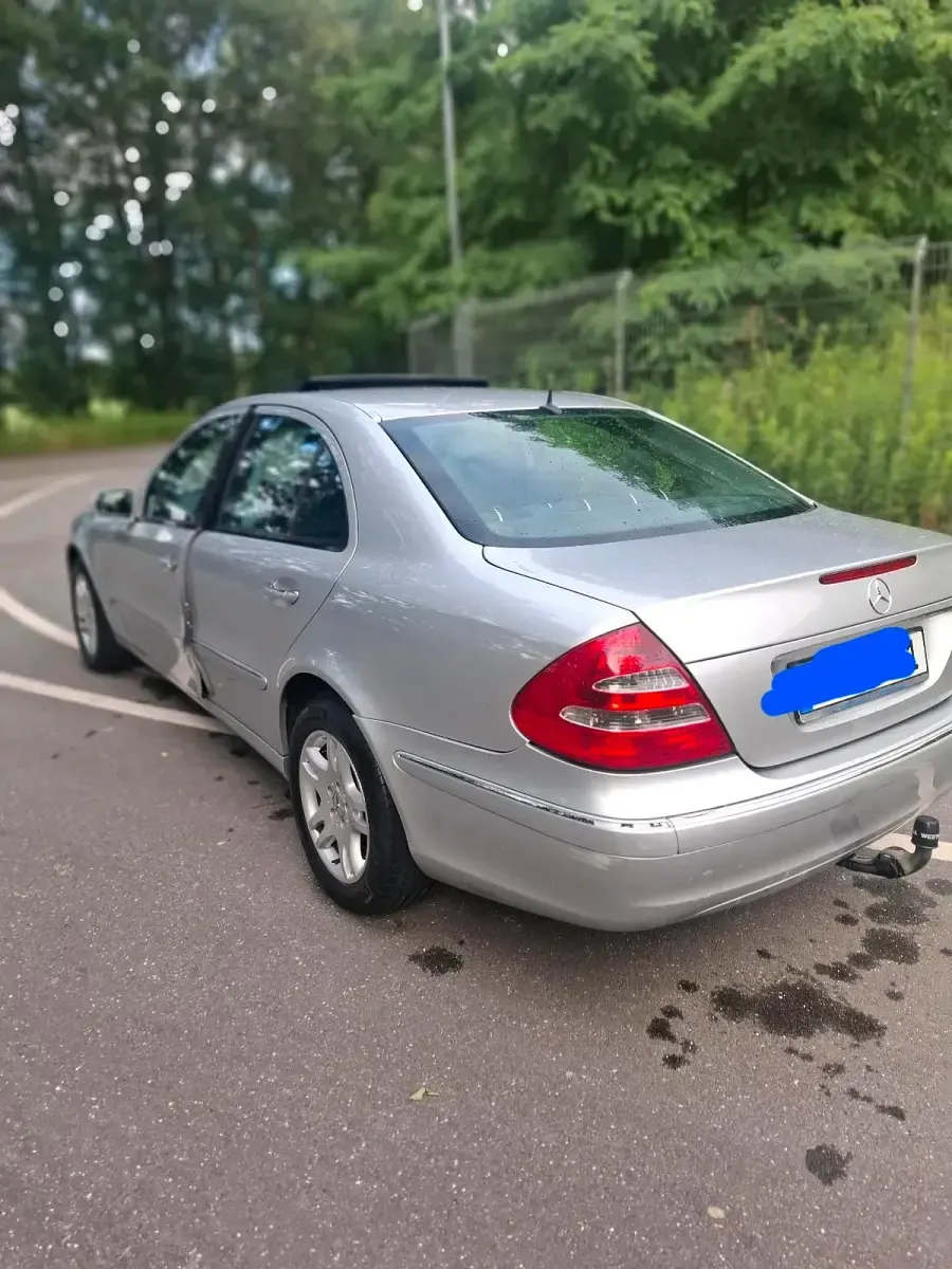 Gebraucht Mercedes 320 Elegance 204 PS (150 kW) 2008 Silber Limousine
