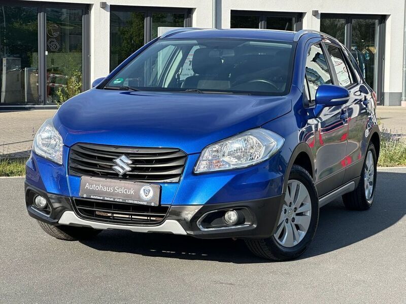 Blau Gebraucht 2014 Suzuki SX4 S-Cross Comfort SUV | 9.490 € (Fairer Preis) - Bild 1/4