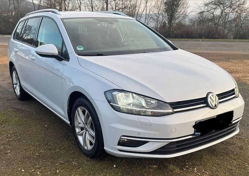 Gebraucht VW Golf VII 150 PS (110 kW) 2017 Weiß Kombi