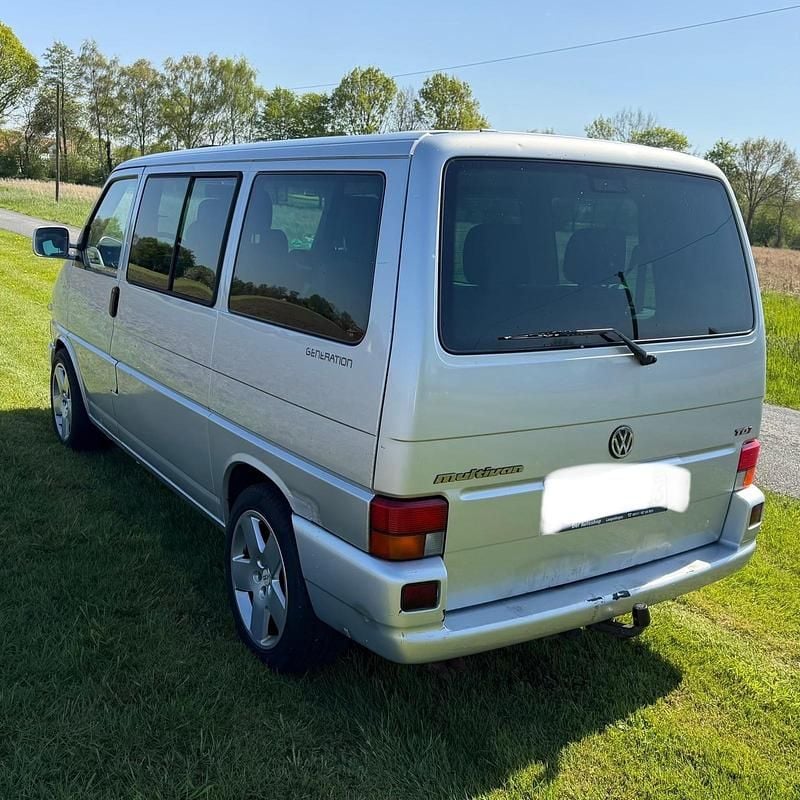 Second-hand VW T4 151 CP (111 kW) 2001 Argintiu Van
