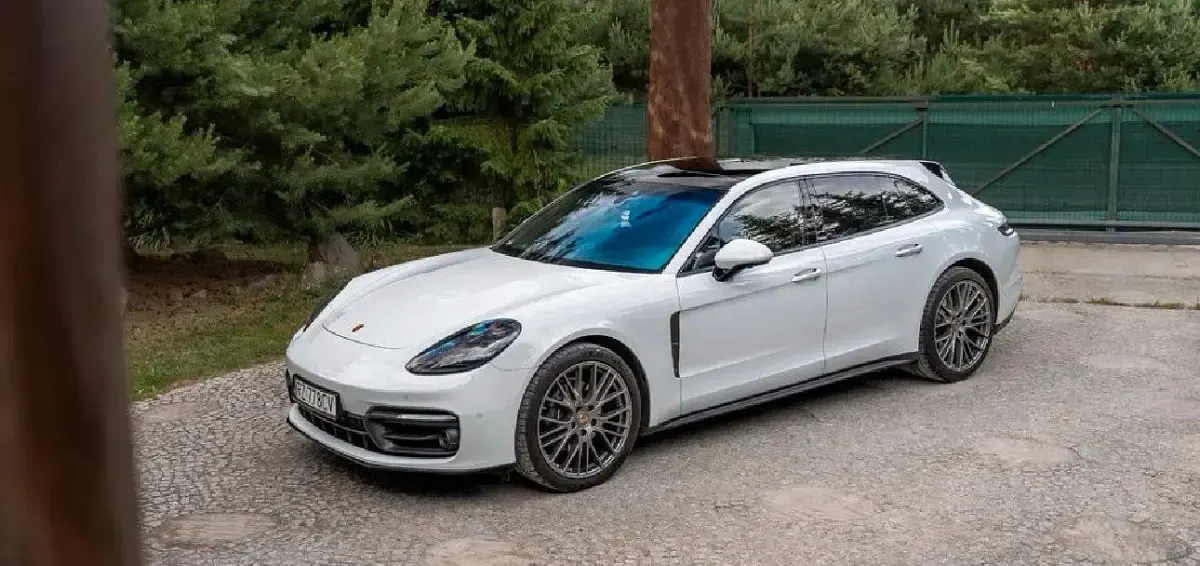 Gebraucht Porsche Panamera 4 Edition 330 PS (242 kW) 2022 Weiß Kleinwagen