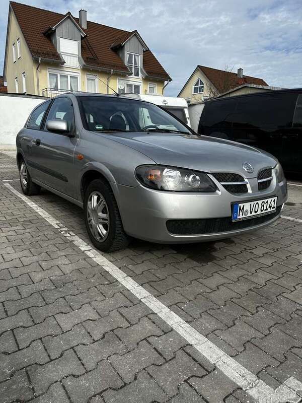 Grau Gebraucht 2005 Nissan Almera Visia Kleinwagen | 3.500 € - Bild 1/4