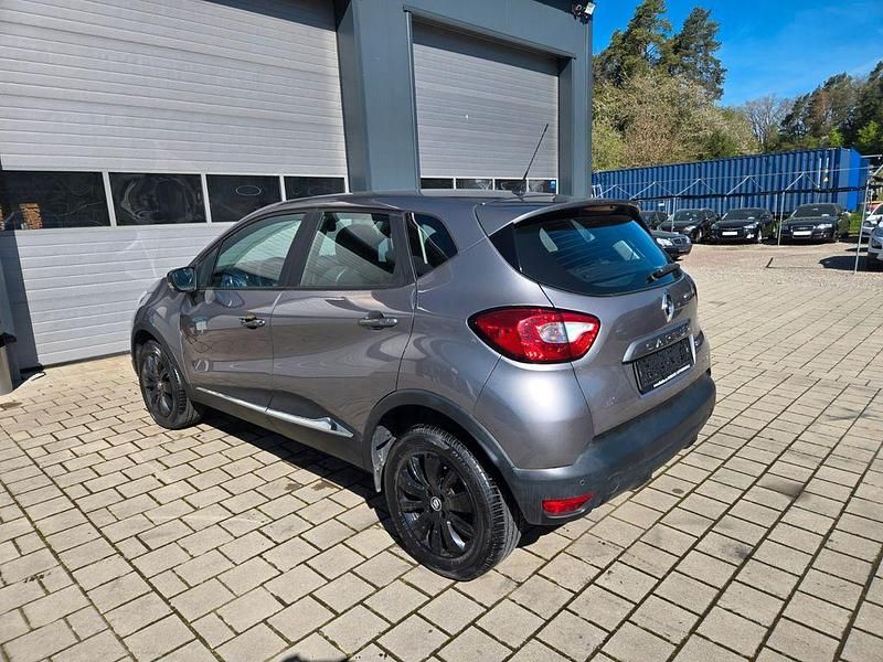 Gebraucht Renault Captur Experience 90 PS (66 kW) 2017 Grau SUV