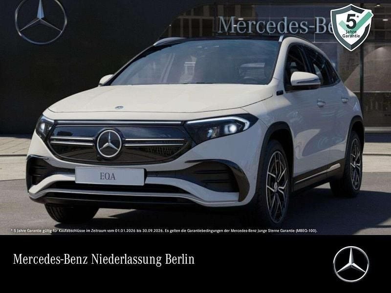 Weiß Gebraucht 2021 Mercedes EQA250 Premium SUV | 28.490 € (Guter Preis) - Bild 1/2