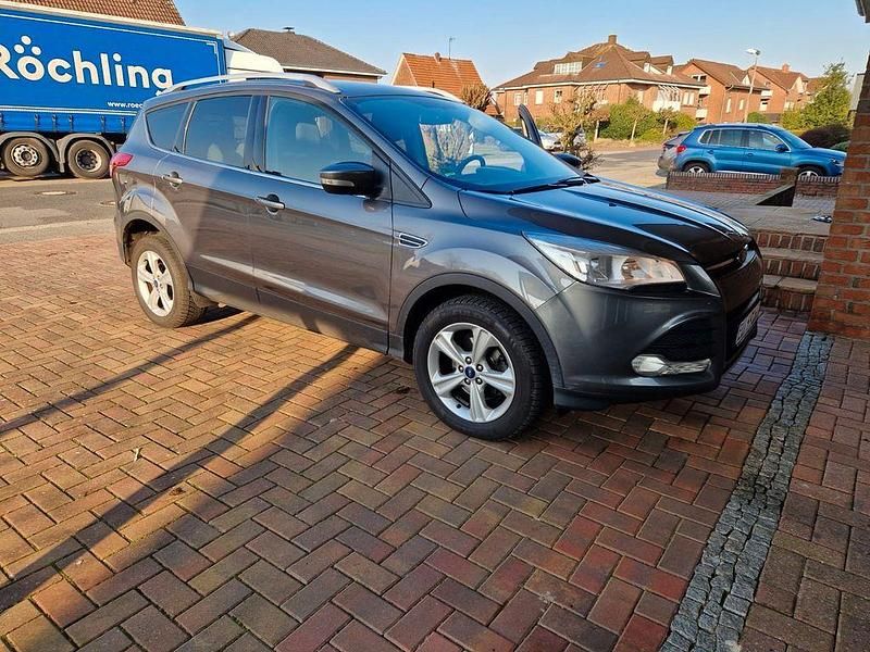 Gebraucht Ford Kuga Trend 150 PS (110 kW) 2013 Grau SUV