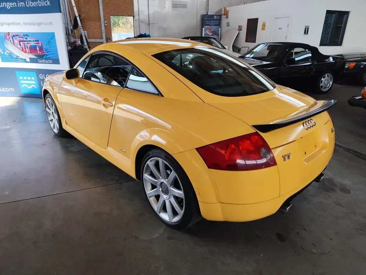 Używany Audi TT Sport 250 KM (183 kW) 2004 Żółty Coupe