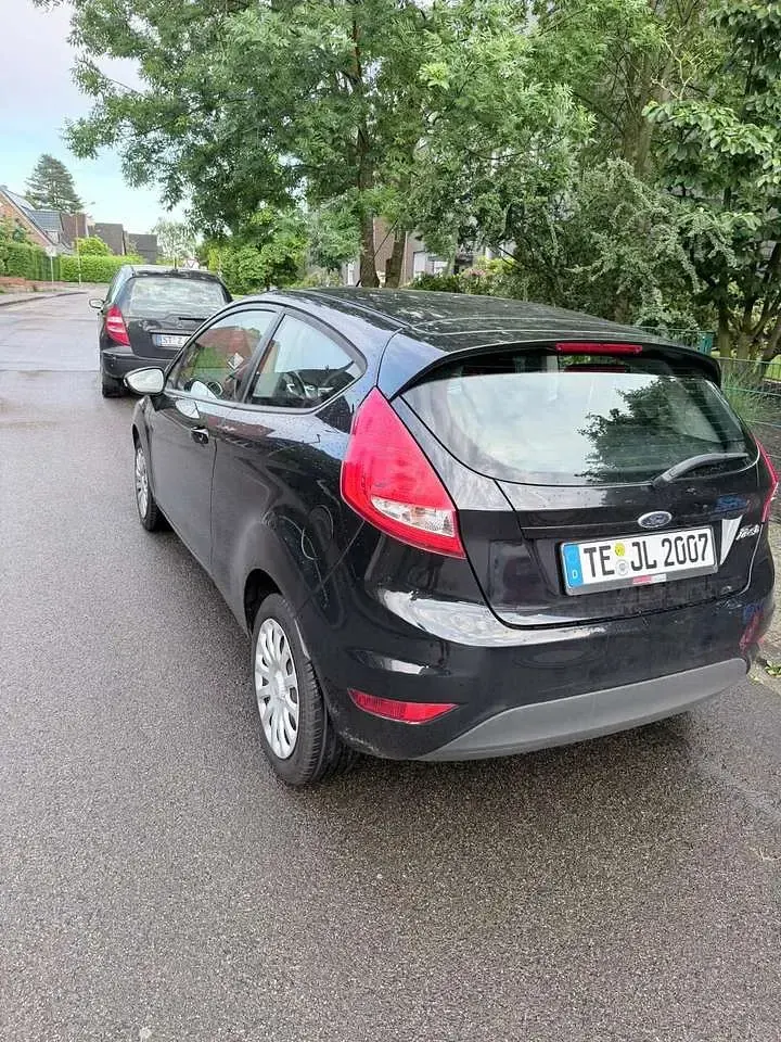 Gebraucht Ford Fiesta Trend 82 PS (60 kW) 2011 Kleinwagen