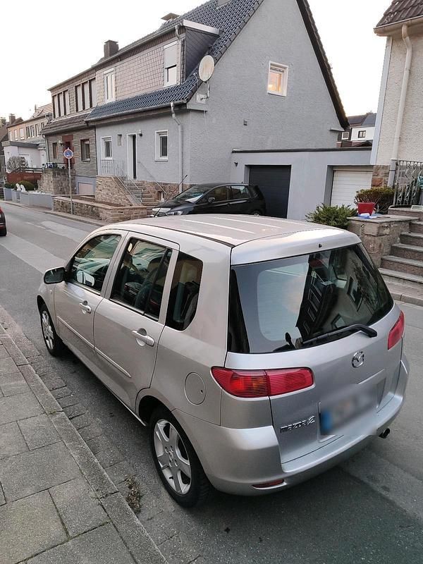 Gebraucht Mazda 2 80 PS (58 kW) 2004 Grau Kleinwagen