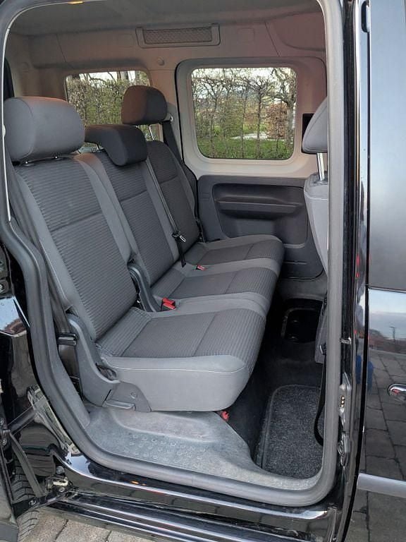 Gebraucht VW Caddy Comfortline 102 PS (75 kW) 2010 Schwarz Van / Kleinbus