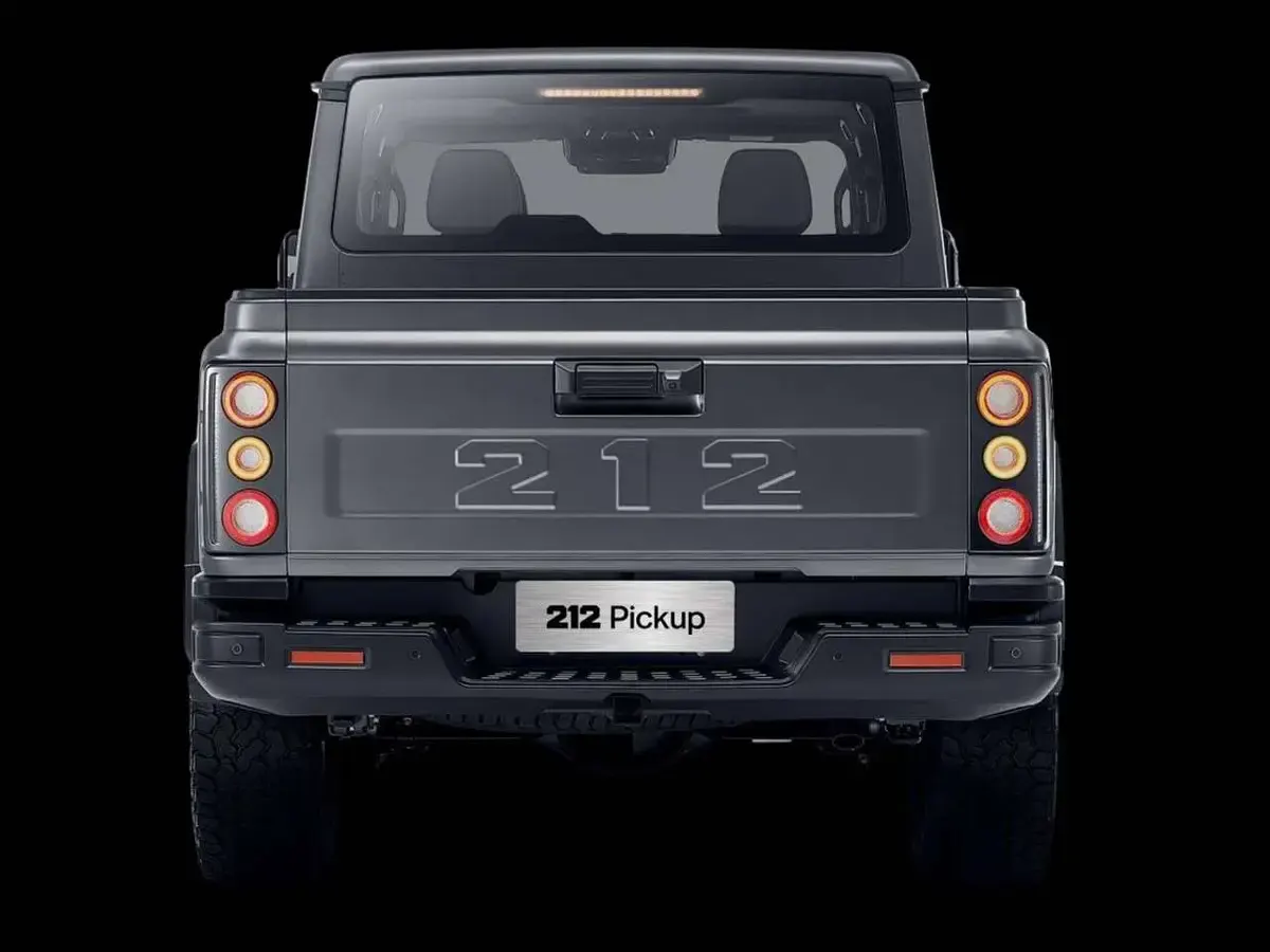 Neu BAW 212 190 PS (139 kW) 2026 Rot, sandfarben, grau, schwarz Pickup