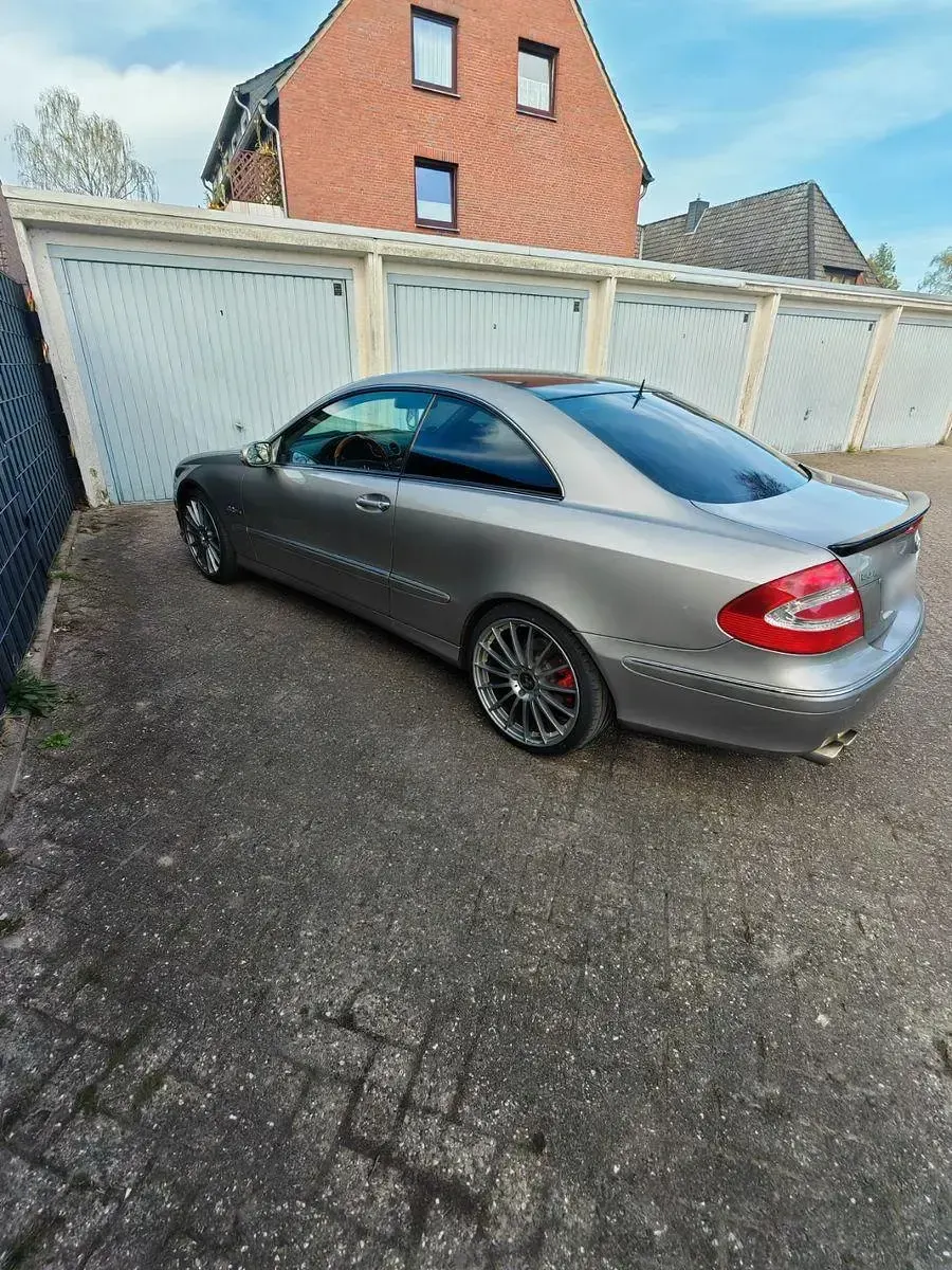 Gebraucht Mercedes 320 AMG 218 PS (160 kW) 2003 Silber Coupé