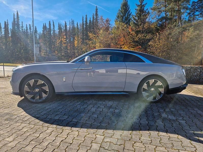 Neu Rolls Royce Spectre 430 kW (585 PS) 2026 Grau Coupé